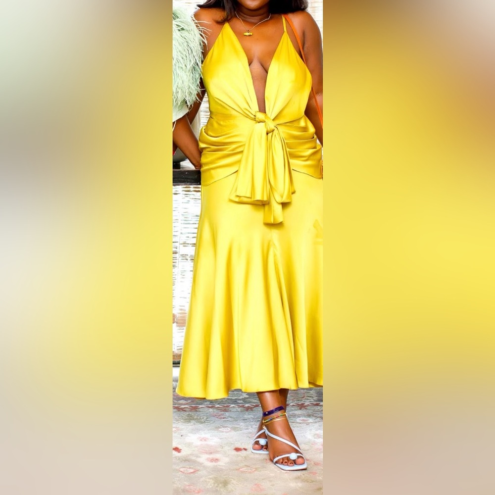 ASOS DESIGN plunge strappy midi dress with tie front - Picture 9 of 9